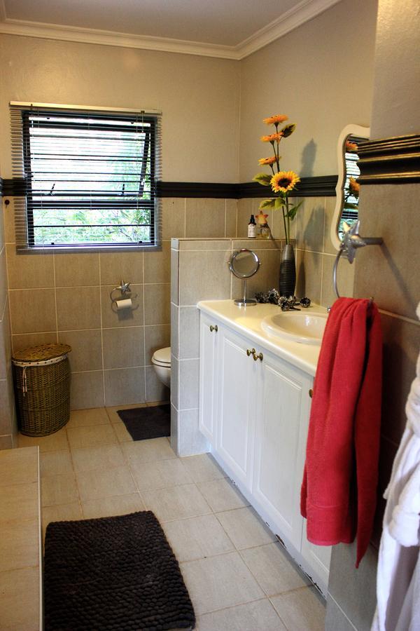 Koru Guesthouse Pretoria-Noord Esterno foto