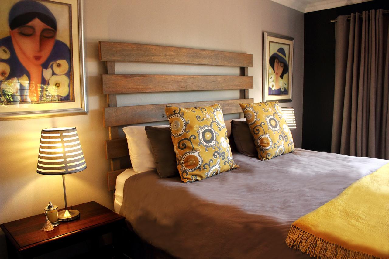 Koru Guesthouse Pretoria-Noord Esterno foto