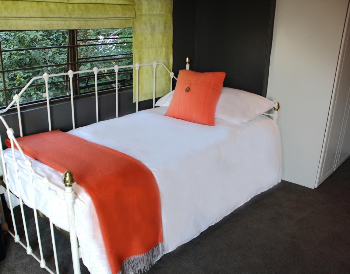 Koru Guesthouse Pretoria-Noord Esterno foto