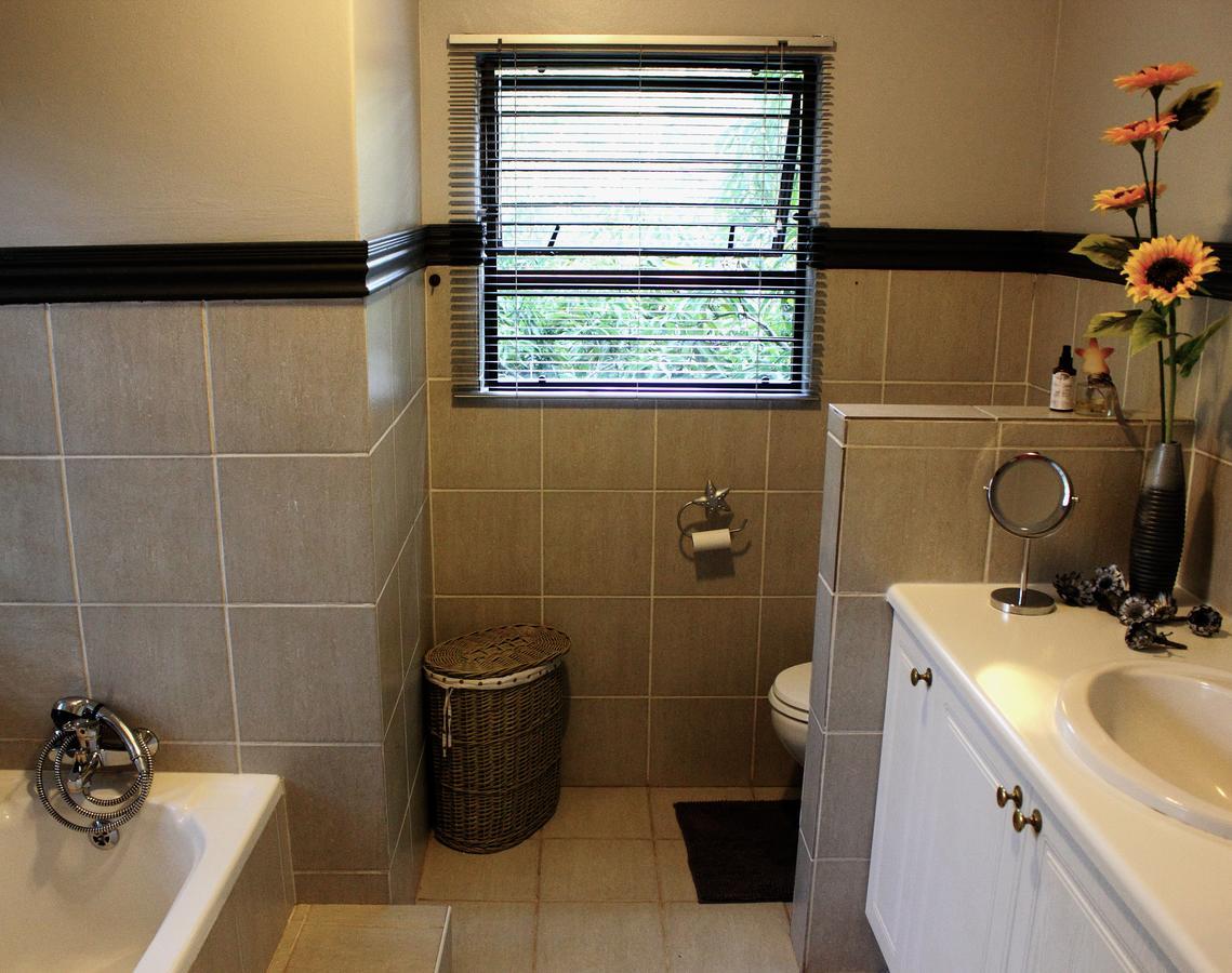 Koru Guesthouse Pretoria-Noord Esterno foto