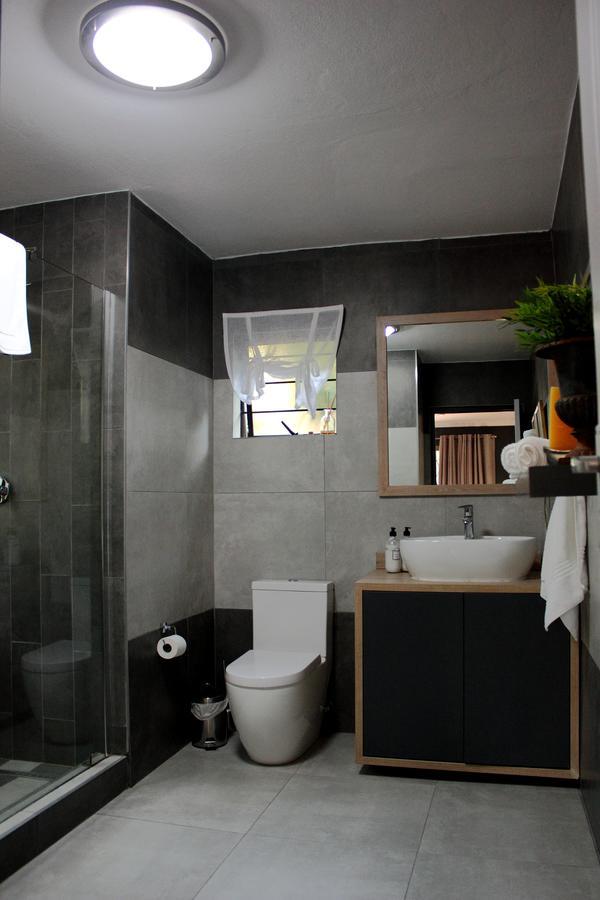 Koru Guesthouse Pretoria-Noord Esterno foto